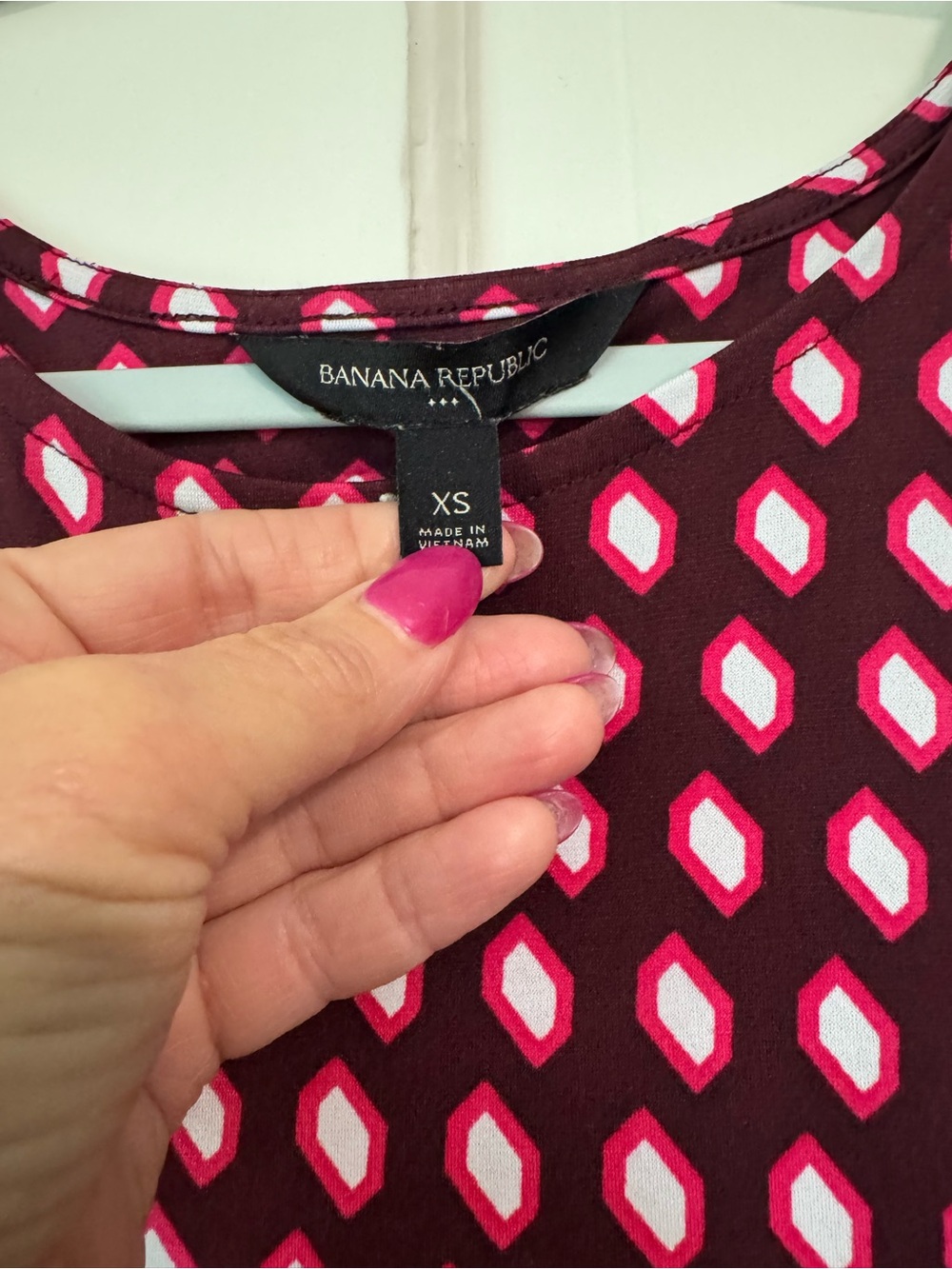 Banana Republic Sleeveless Pink and Black Printed Midi Dress - Picture 5 of 5